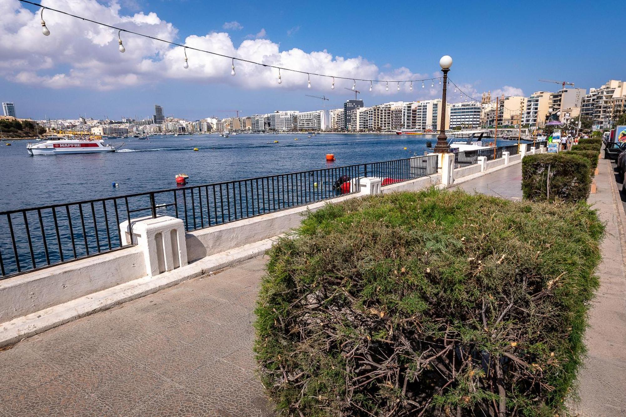 3 Floors Villa On Promenade 4 Bedrooms 3 Bathrooms Sliema Exterior foto
