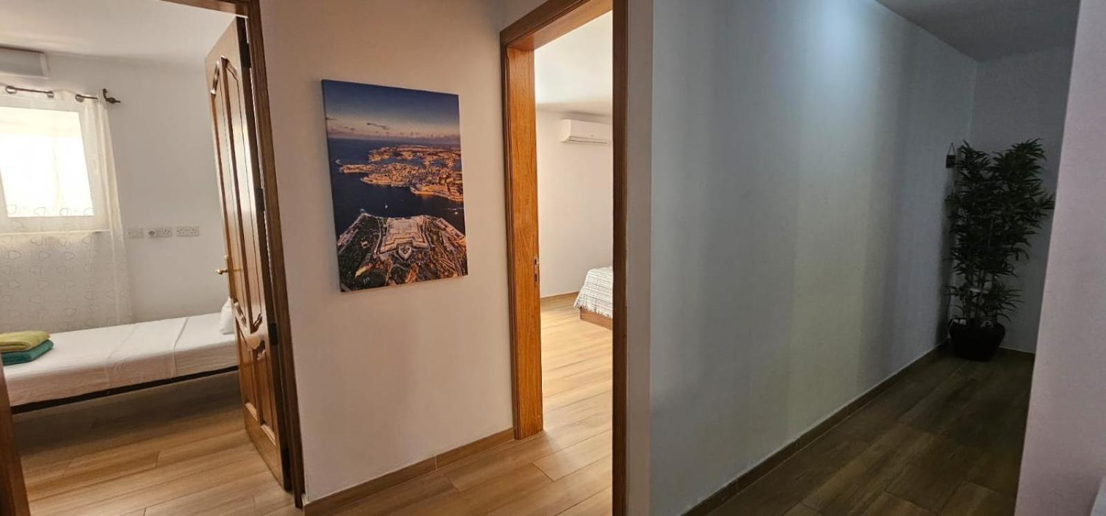 3 Floors Villa On Promenade 4 Bedrooms 3 Bathrooms Sliema Exterior foto